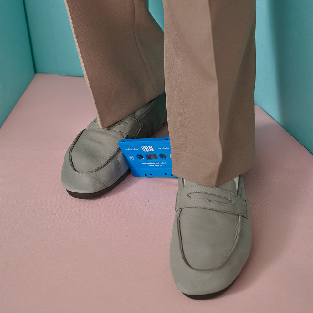 ＜ハリくた＞新くたローファー/グレー