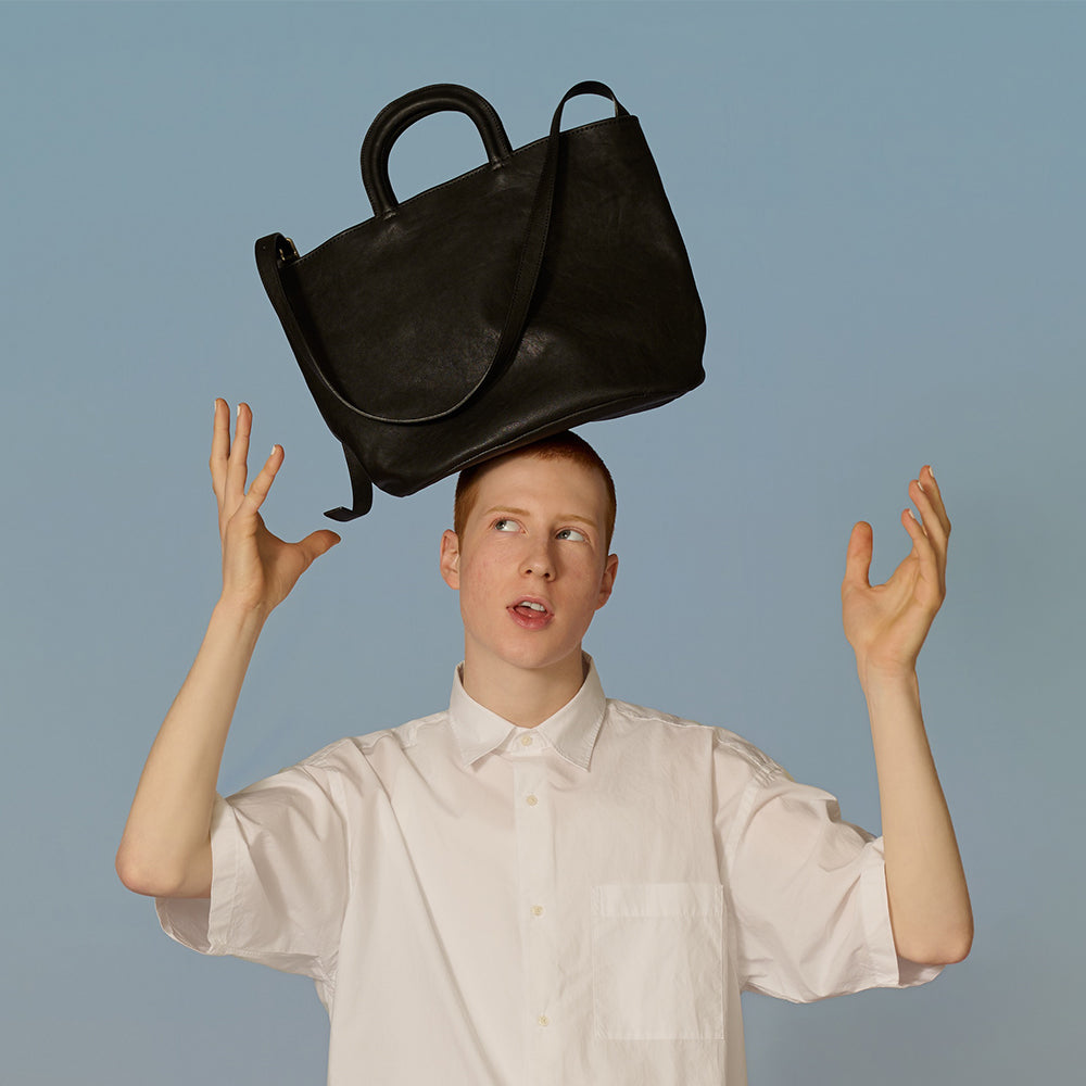 ＜numeri＞BASE 水桶托特包/黑色