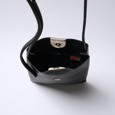 <Laisser Faire> Pieza Thin Gusset Shoulder Bag / Black