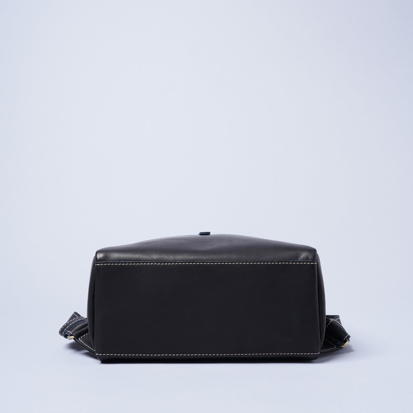 <kissora> Amare Backpack / Navy