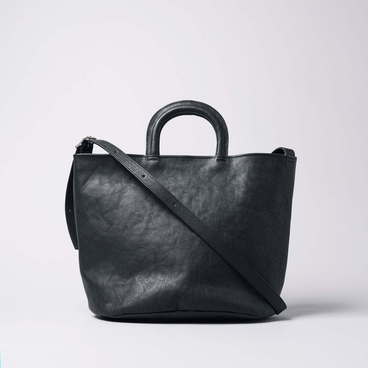 <numeri> Base Bucket Tote / Black