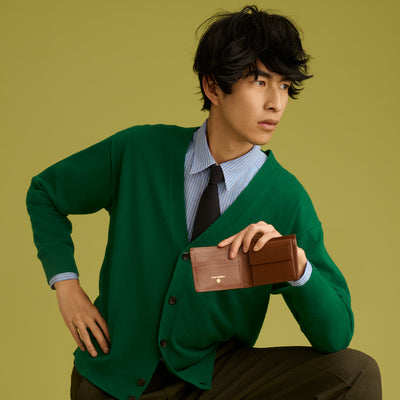 <Hawk Feathers> Kangaroo  Bifold Wallet / Brown