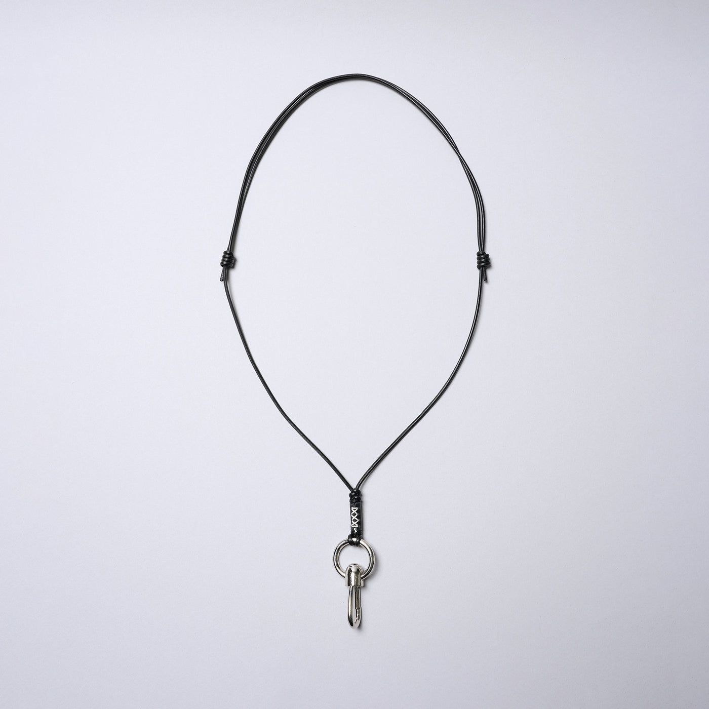 <SENTI FLATTER THE SENSES> Multi Leather Strap (Carabiner) / Ivory