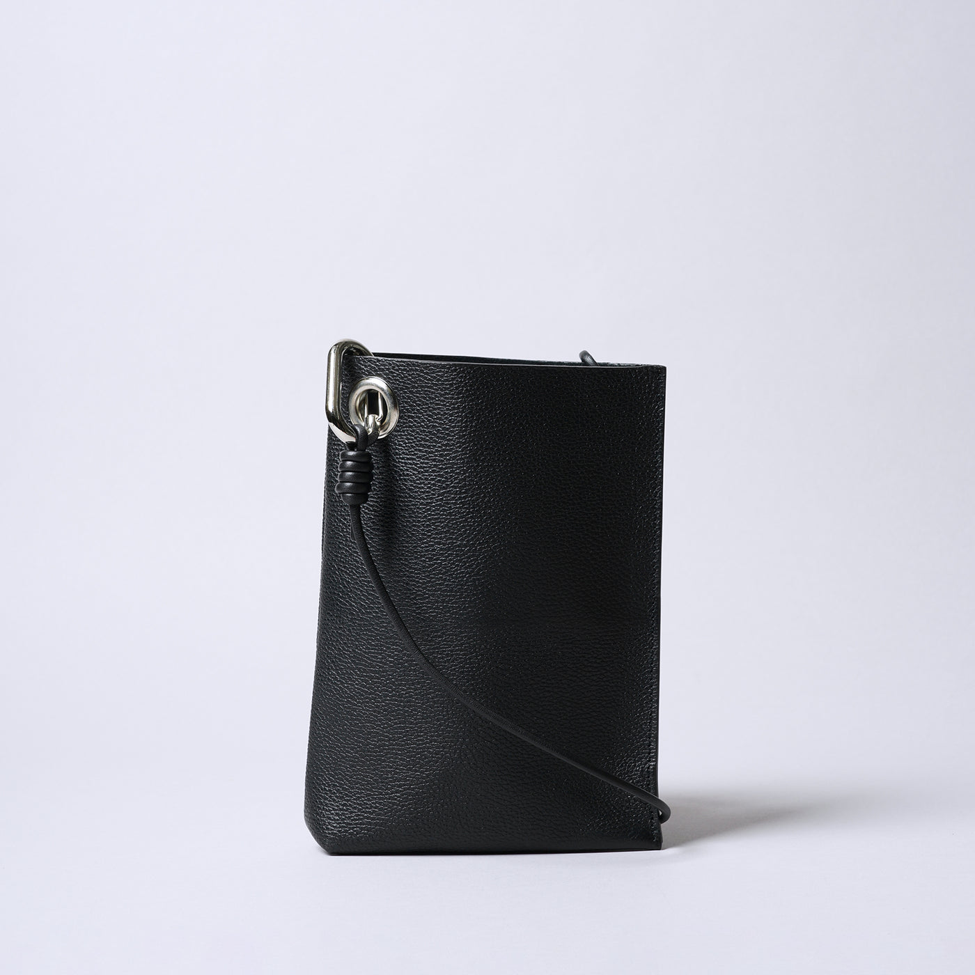 <SENTI FLATTER THE SENSES> Shrink Leather Mini Shoulder Bag / Black x Ivory