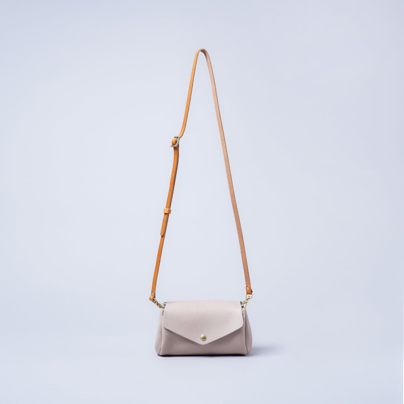 <kissora> Epika Crossbody / Grey