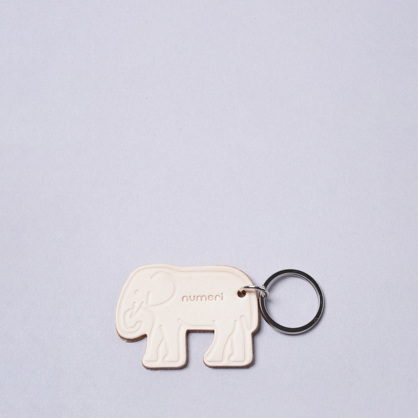 <numeri> Elephant Key Ring / Natural