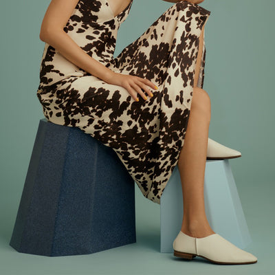 <U-DOT> 2 Piece Slip On / White