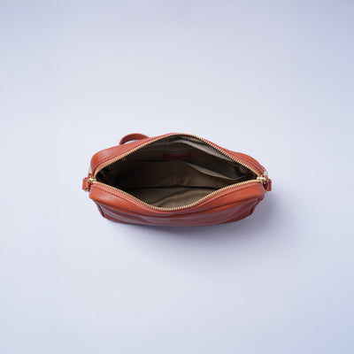 ＜kissora＞Olivenume 迷你斜背包/黑色