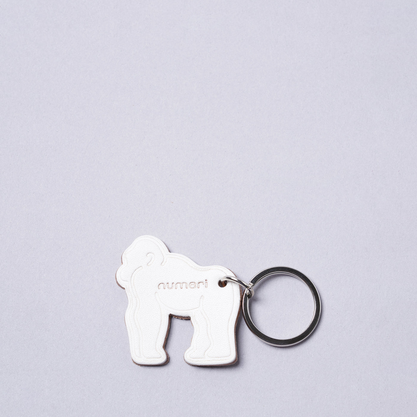 <numeri> Gorilla Key Ring / White