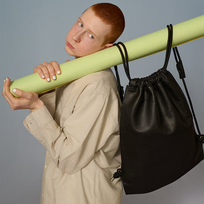 ＜KEN SHIINA＞knapsack/黑色