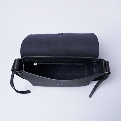 <BLACK IVORY> Square / Black