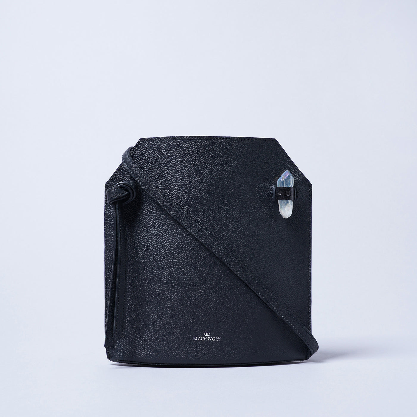 ＜BLACK IVORY＞Nem/黑色