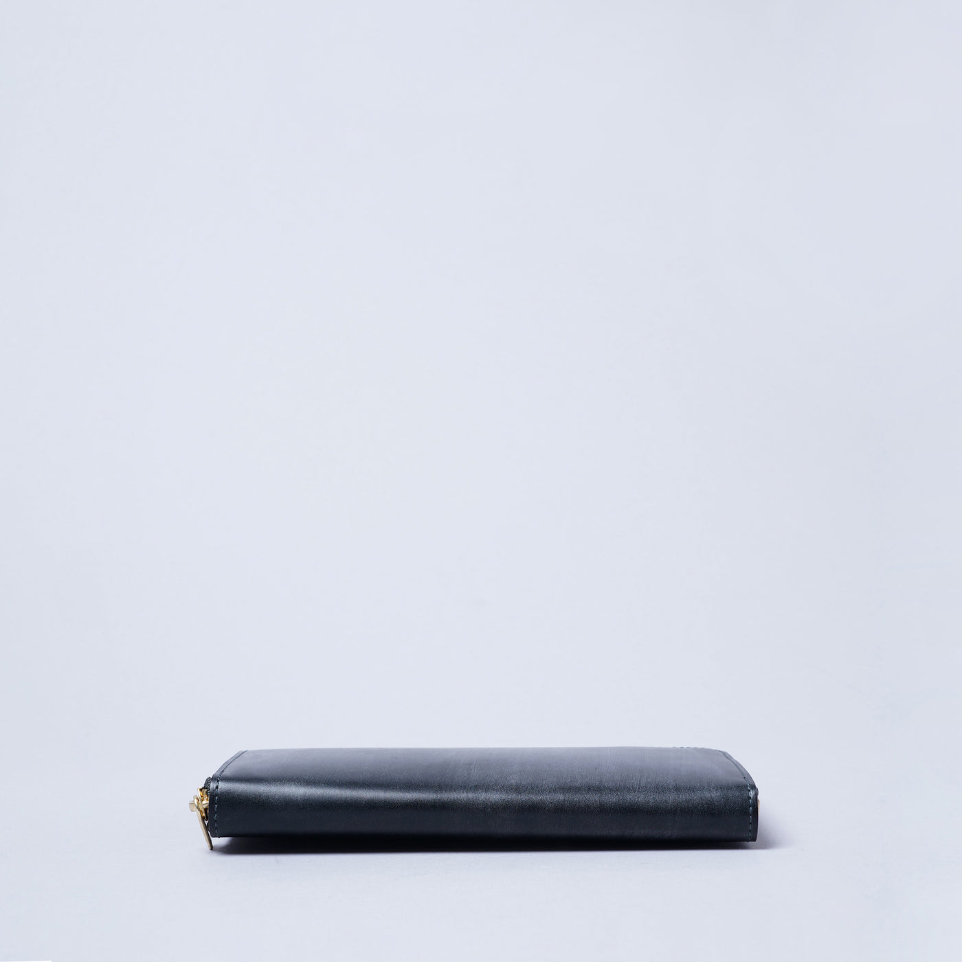 ＜CRAFSTO＞Bridle Leather 拉鍊長夾/黑色