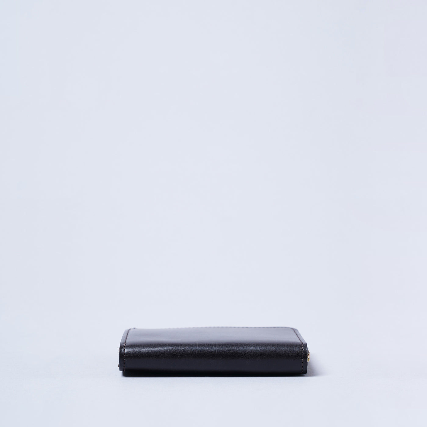 ＜クラフスト＞ブライドルレザー L字ファスナー財布/Navy (ネイビー)