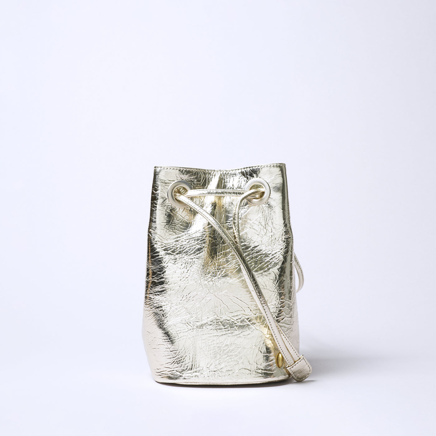 ＜コケット＞Bohemeシャイニー（巾着バッグ）/ゴールド