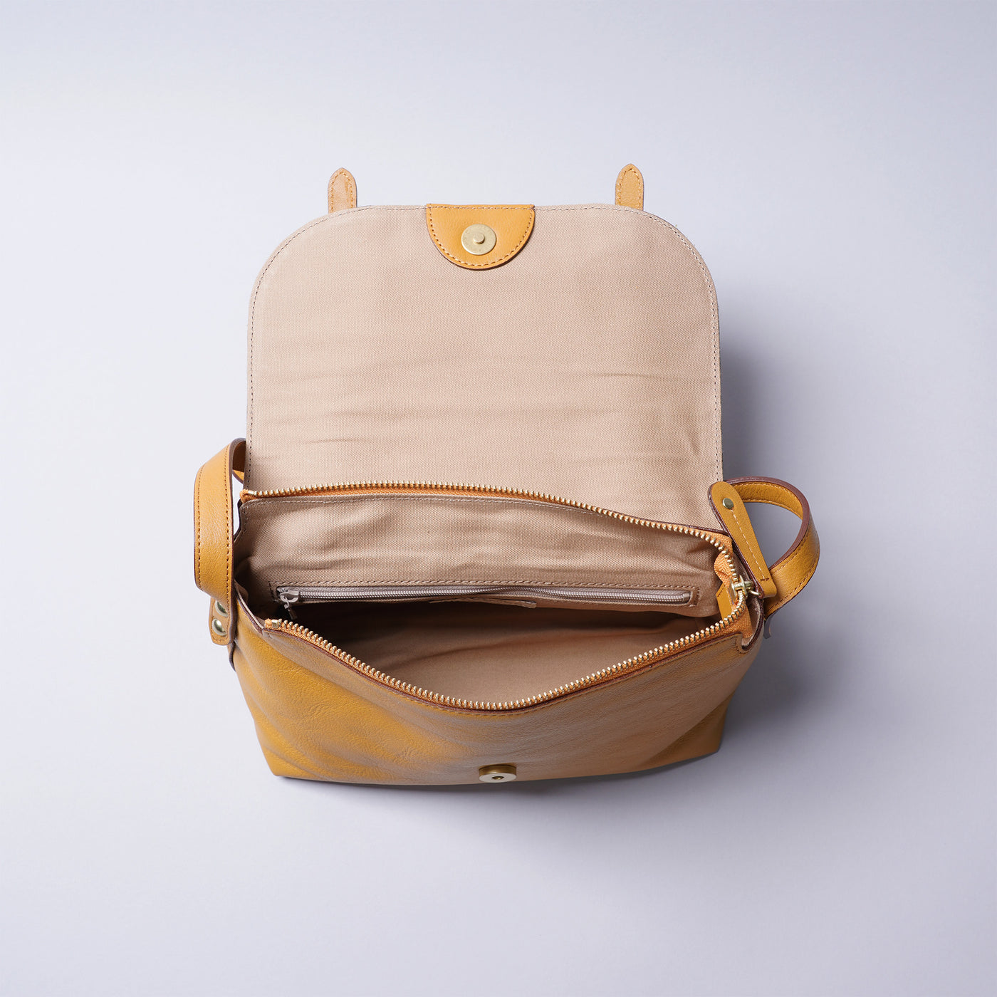 <Dakota> Shoulder Bag M / Oak