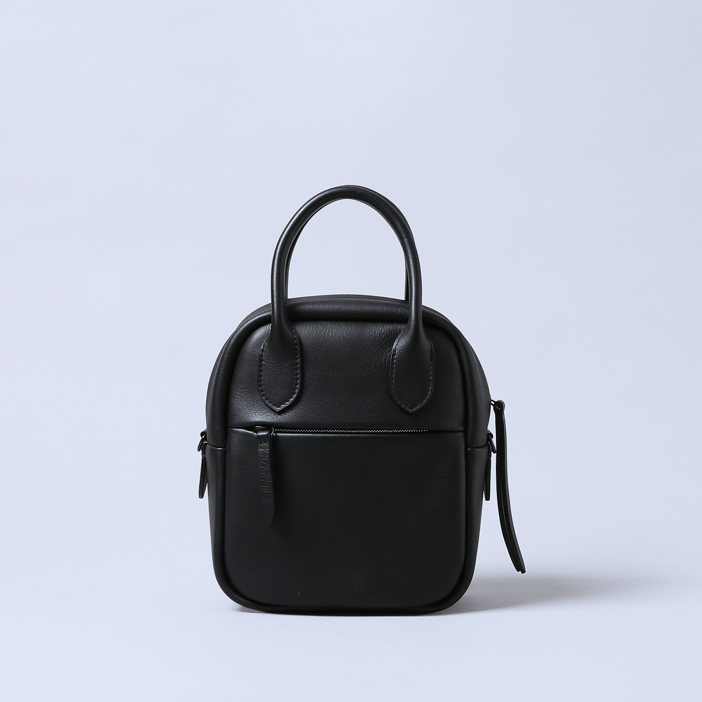 ＜エスティーヌ＞ミニュラシリーズ レザー2WAYスクエアバッグ/ブラック