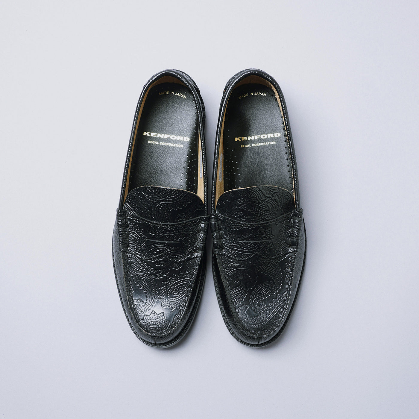 <KENFORD> Loafer / Black Paisley