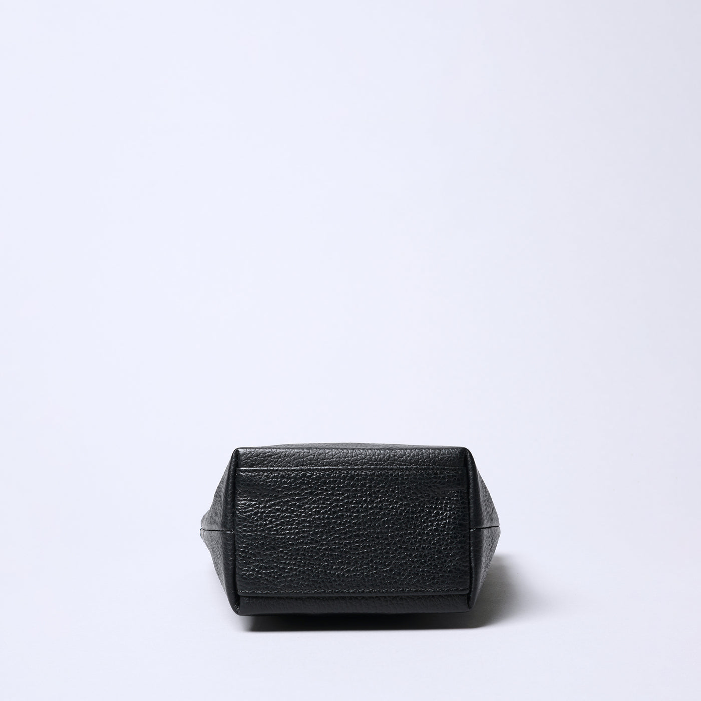 <Kolmio> [VALO] 01 2 POCHETTE / Black x Black
