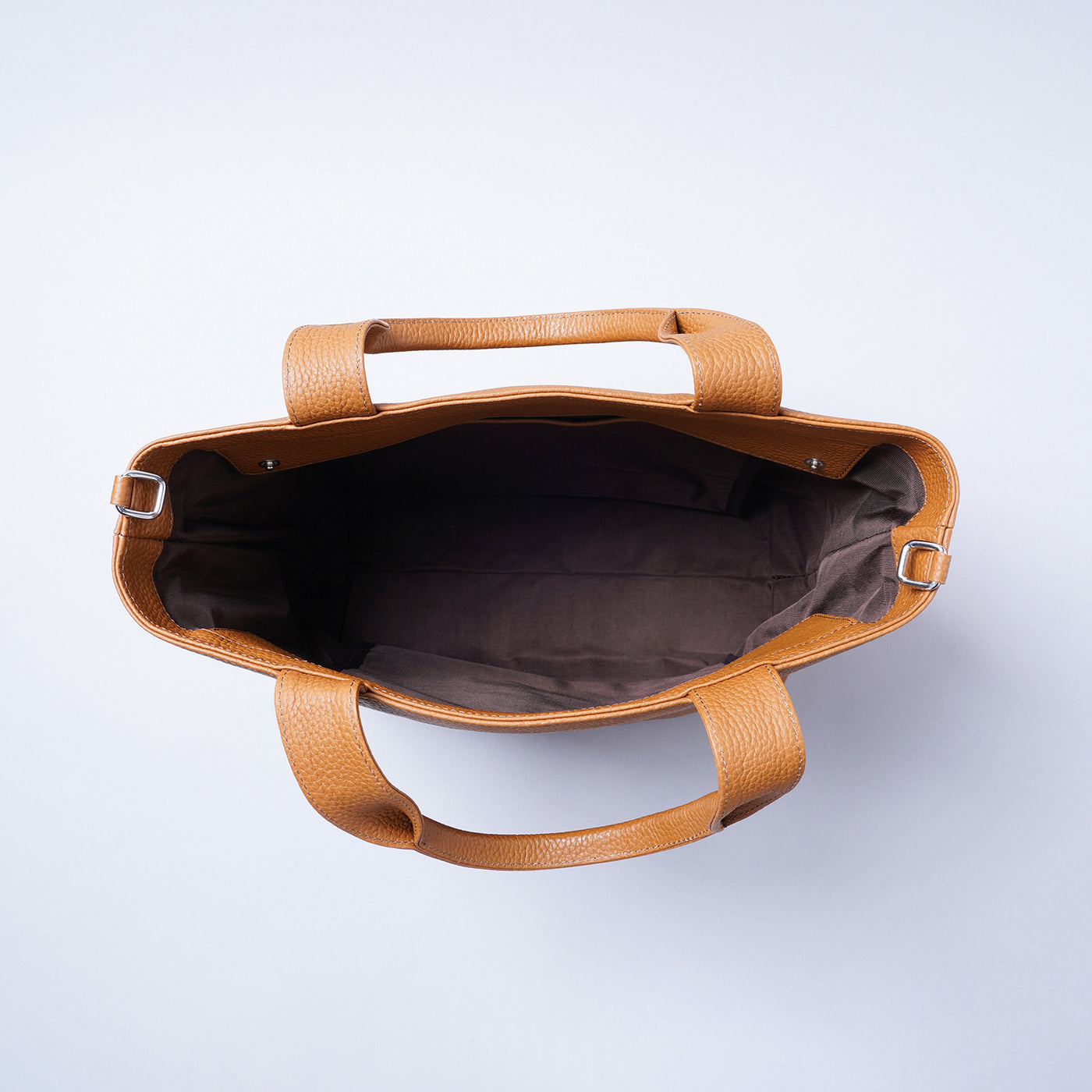 ＜LEZALI＞壓花皮革A4托特包/黑色