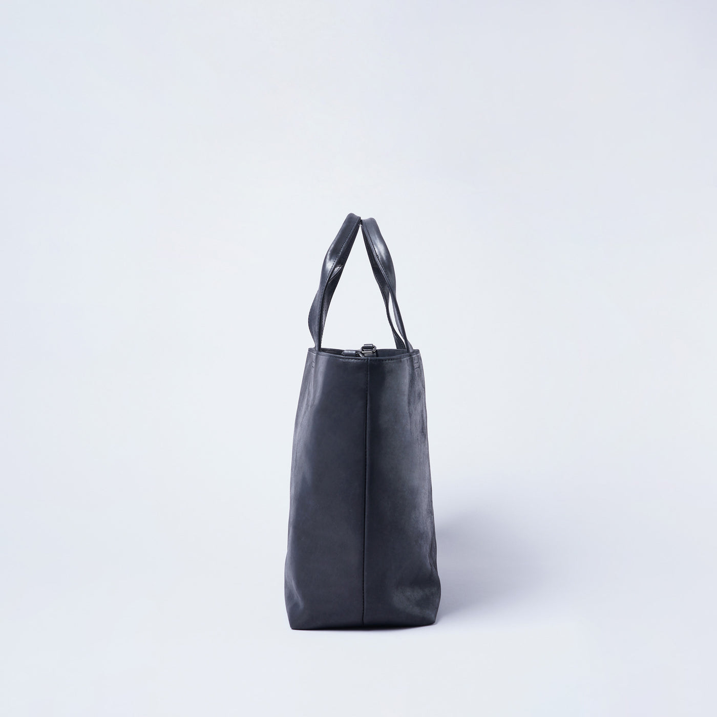 <LEZALI>  Moss A4 Tote / Grey