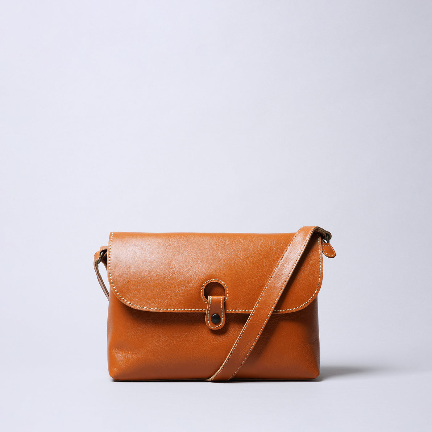 <Laisser Faire> Wolf Shoulder Bag / Chocolate