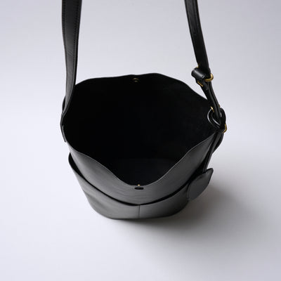 <REN> Sleek Pass / Black