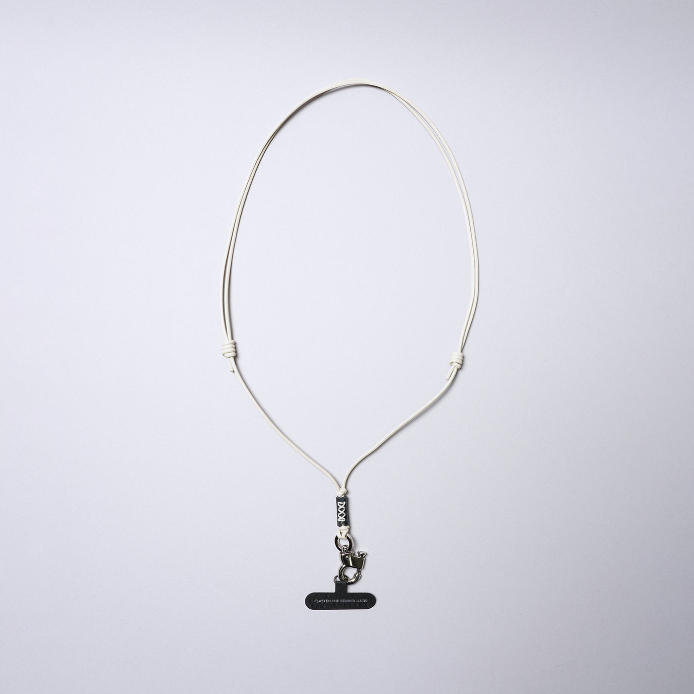 ＜センティ フラター ザ センシーズ＞スマホホルダー付きマルチレザーストラップ（プルアップフック）/ブラック