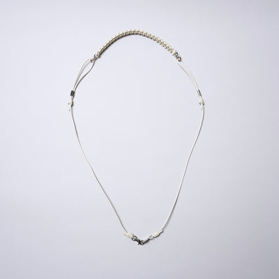 ＜センティ フラター ザ センシーズ＞レザーブレードマルチストラップ/キャメル