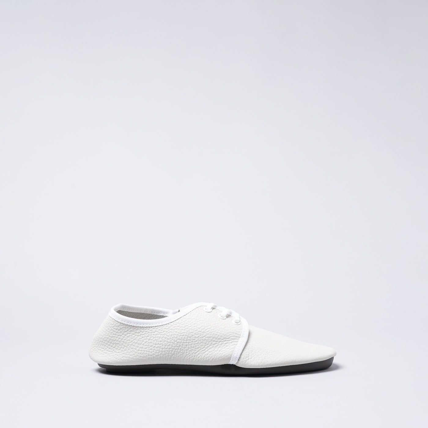 <TOSS> Hari Kuta Hari Derby Shoes / White