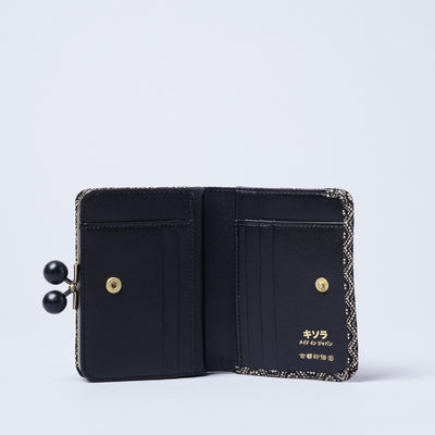 <kissora> Kotoinden Kiss Lock Half Wallet / Kikko (BEG)