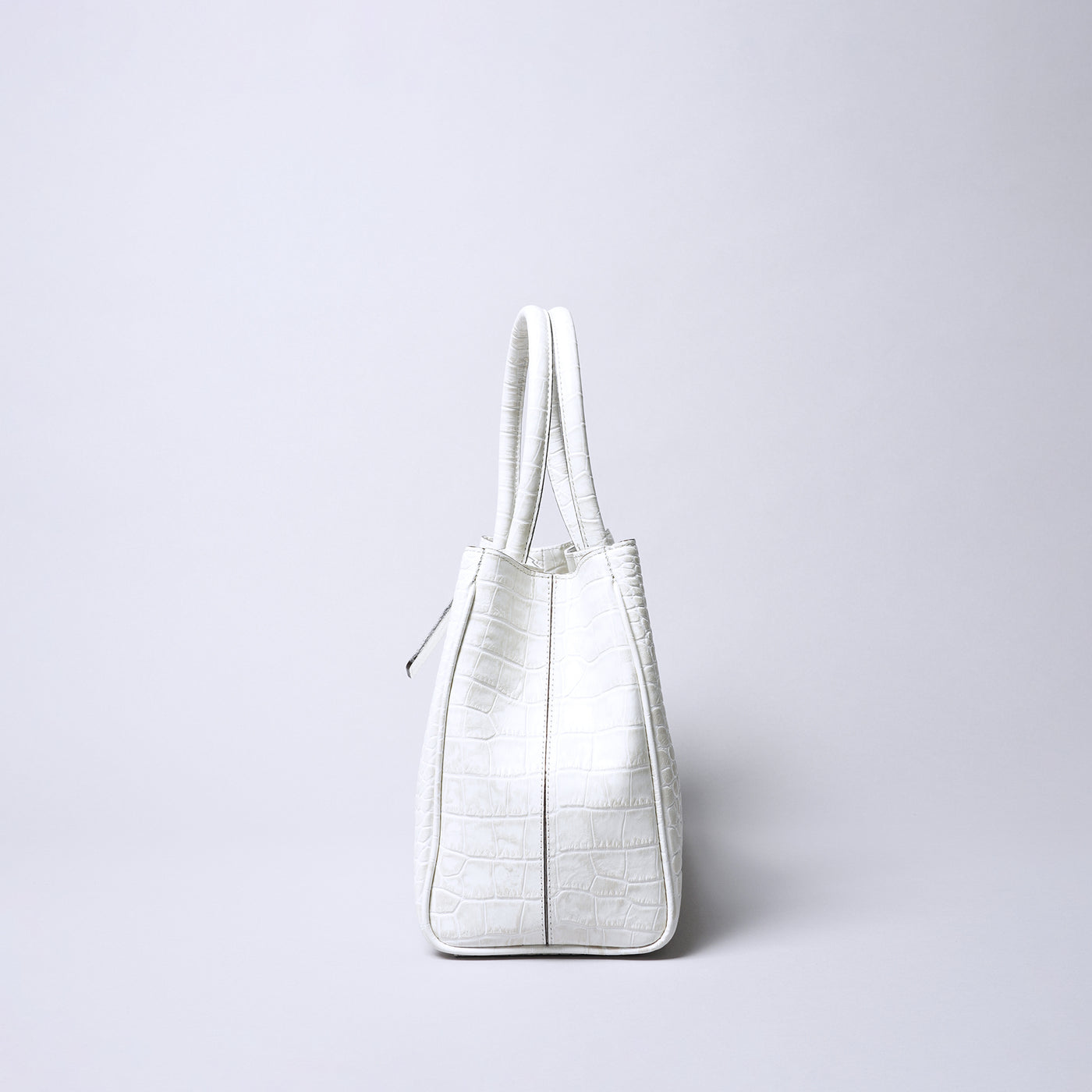 <legu> Chroma B5 Tote Bag / White