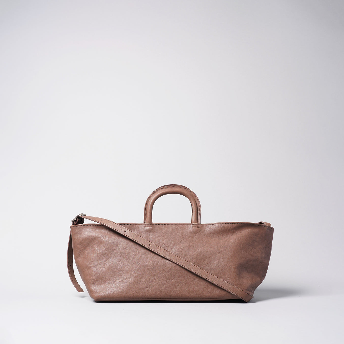 <numeri> Oblo Oblong Tote Bag / Mocha