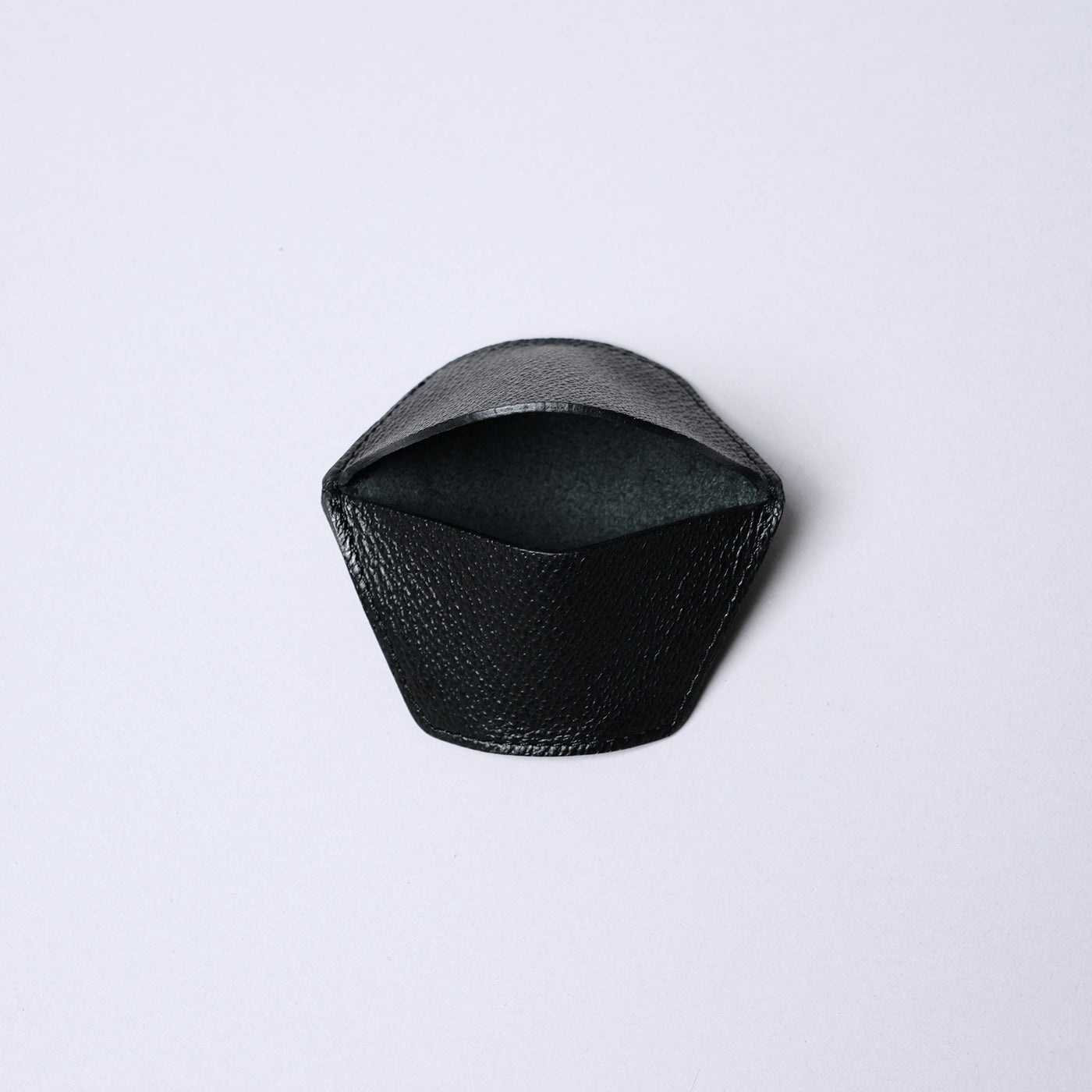 <sugata> Coin Case (hexagon) / A flat dimension / Black