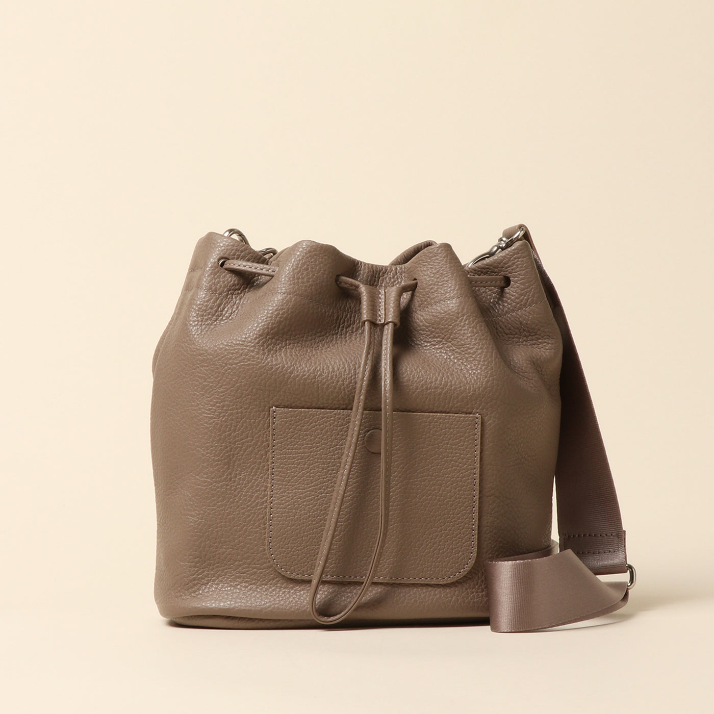 <itten-itten> Drawstring shoulder / sax