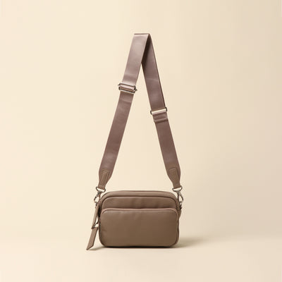 <itten-itten> Leather mini shoulder bag, pistachio