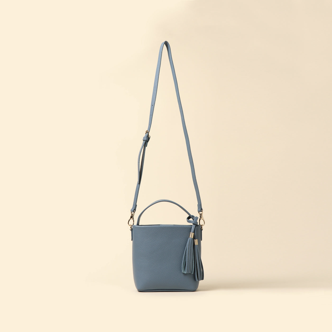 <Atelier Nuu> loop mini bucket / sky blue