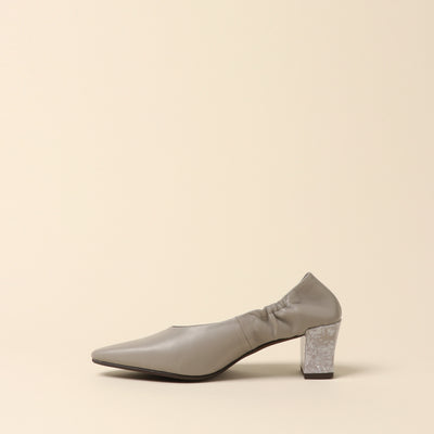 <Madras> Soft conscious petite square pumps / light gray